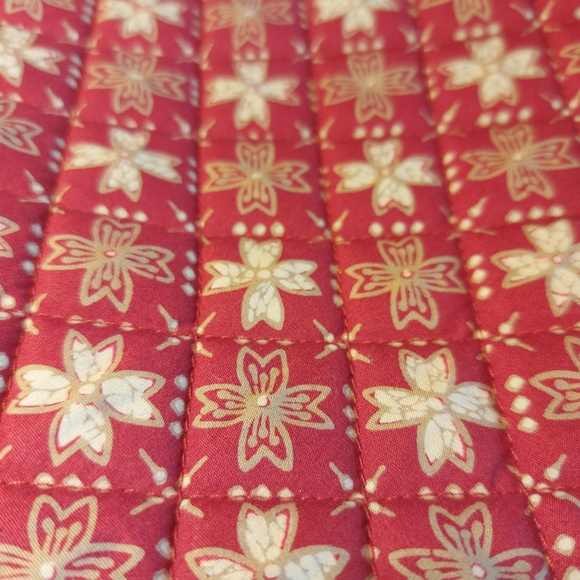 Quilted handbag with bamboo handles - Picture 6 of 7